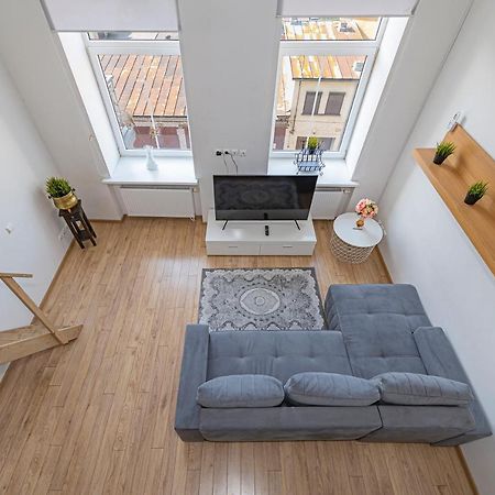 New Town Loft Apartment With Air Conditioning By Polo Apartments Kaunas Exteriör bild