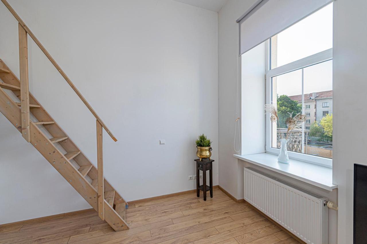 New Town Loft Apartment With Air Conditioning By Polo Apartments Kaunas Exteriör bild