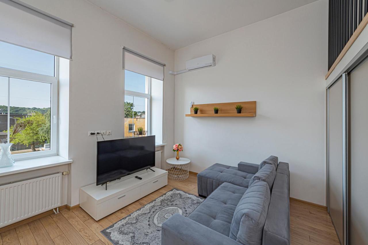 New Town Loft Apartment With Air Conditioning By Polo Apartments Kaunas Exteriör bild